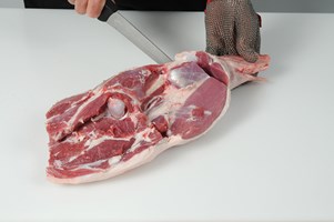 Lamb Leg Roasties Meat Cut Spec Step 3